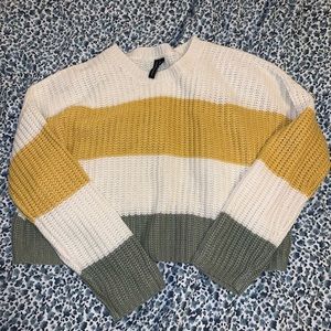 CROP SWEATER